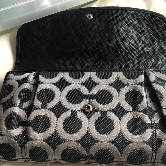 COACH Wallet + Checkbook Set -Jacquard/Blk Leather - Picture 2 of 8